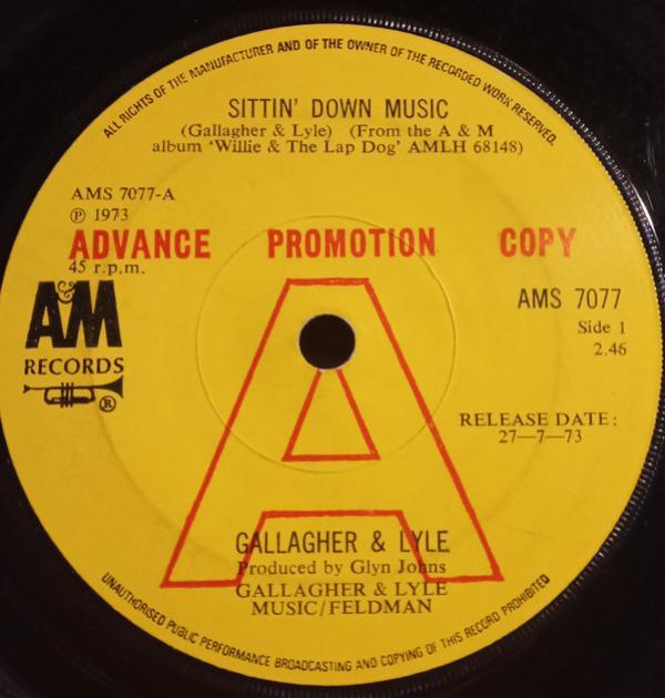 Gallagher & Lyle - Sittin' Down Music