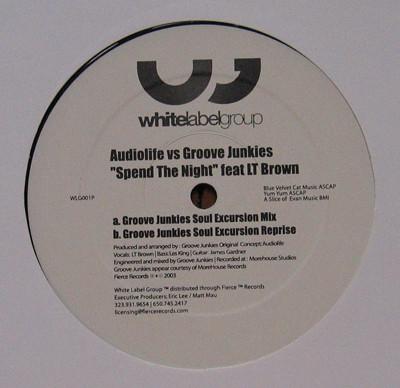 Groove Junkies, Audiolife - Spend The Night