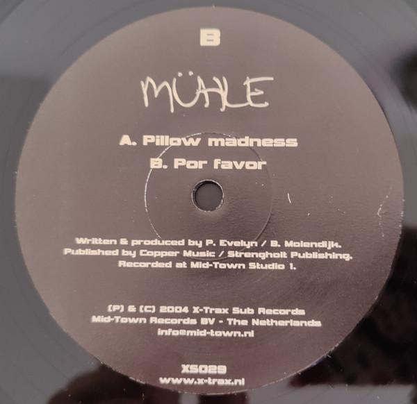Mühle - Pillow Madness