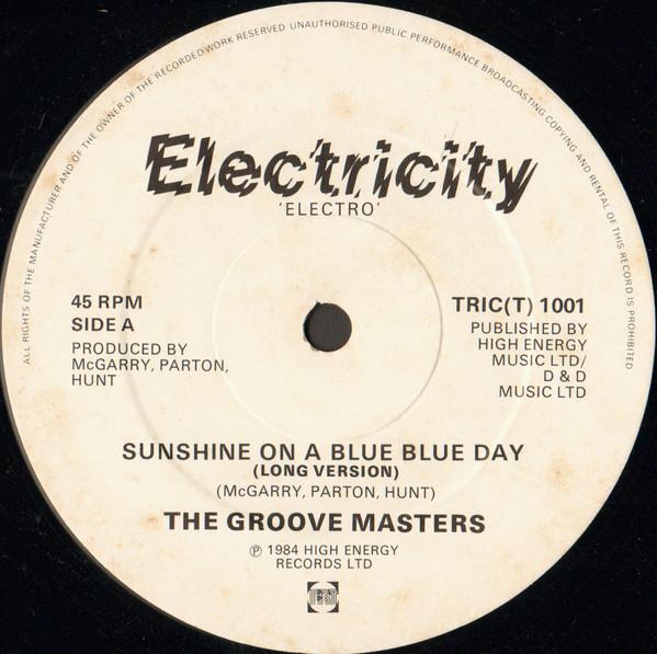 The Groove Masters (2) - Sunshine On A Blue  Blue Day