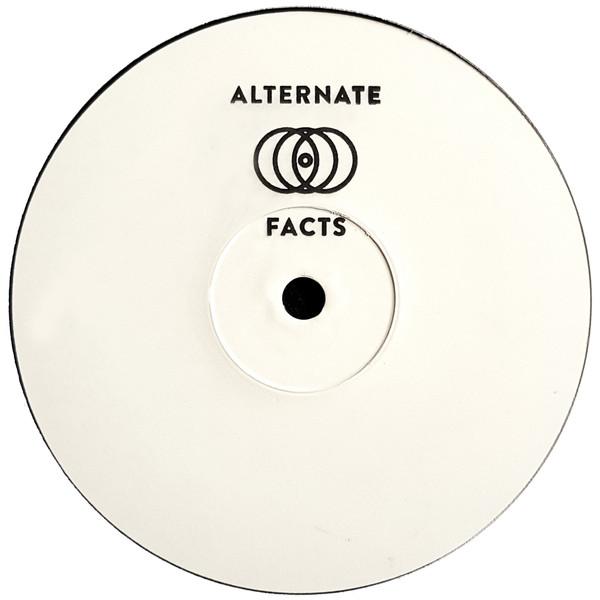 Thoma Bulwer, Dexter Kane - Alternate Facts 001