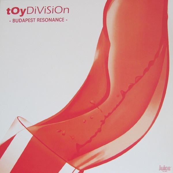 Toy Division - Budapest Resonance